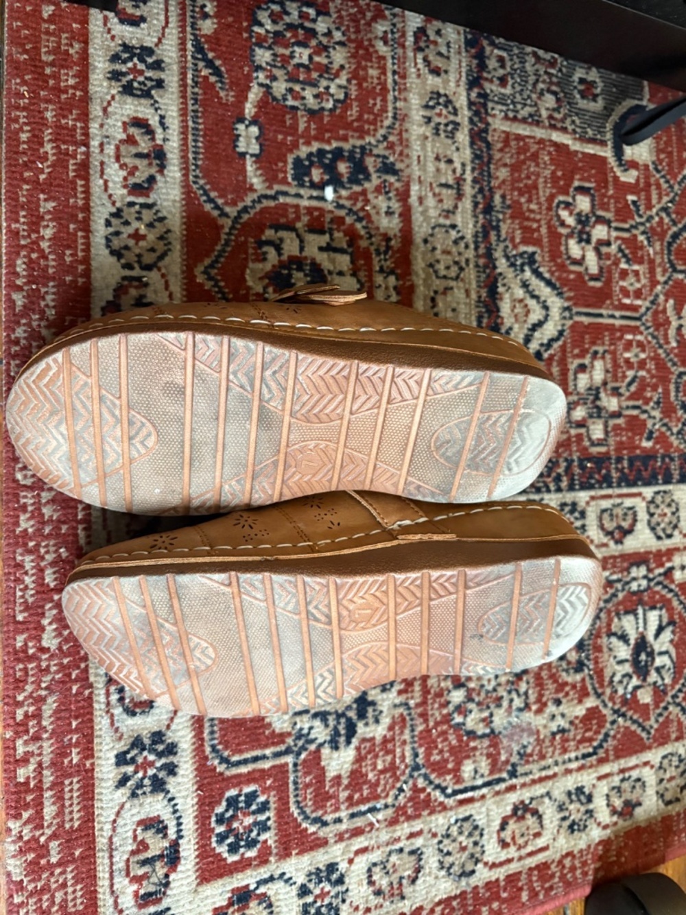 Clogs - Picture 2 of 9